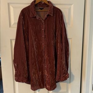 Torrid Pink Velvety Button Down Shirt Size 1 Long Sleeve